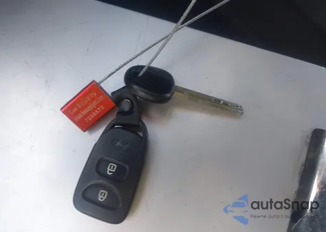 2012 Hyundai Accent Se z USA, uszkodzony, nr VIN KMHCU5AE4CU035304